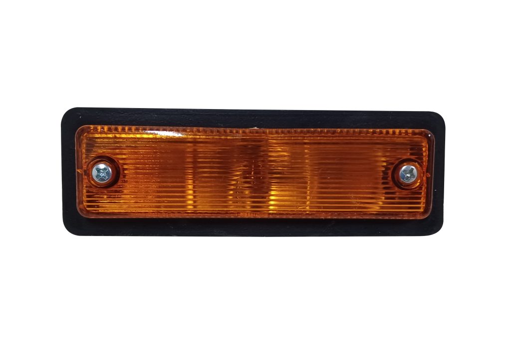 Nissan 1400 - Marker Lamps/Fender Indicatior - 1980-1995