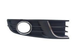 VW Polo Vivo - Right Side - Bumper Grill - With Hole - With Chrome Moulding - 2014-2018