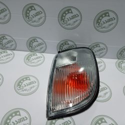 Nissan VG 30 Corner Lamp Right Side 2001-2002