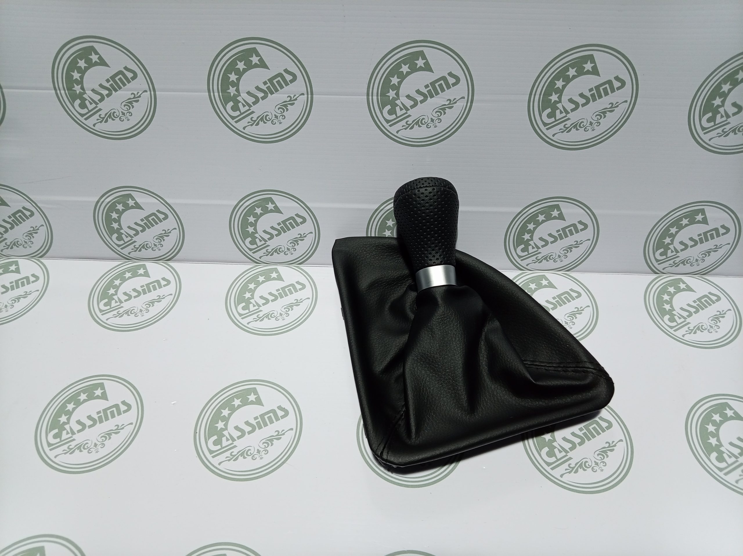 BMW E90 5 SPEED GEAR KNOB/SHIFTER - Image 5