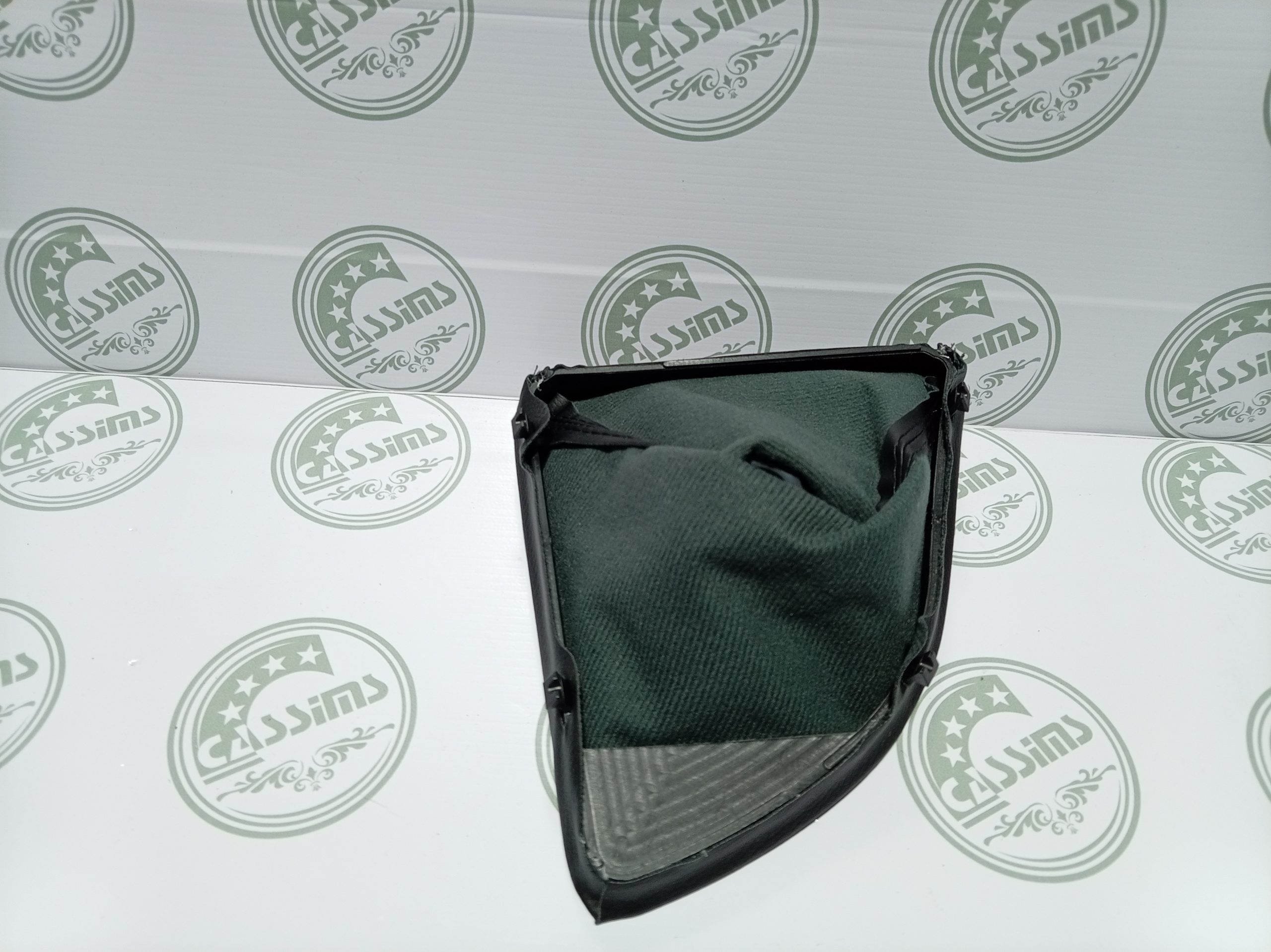 BMW E90 5 SPEED GEAR KNOB/SHIFTER - Image 6