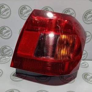 Toyota Runx Tail Light Left Side 2002-2004