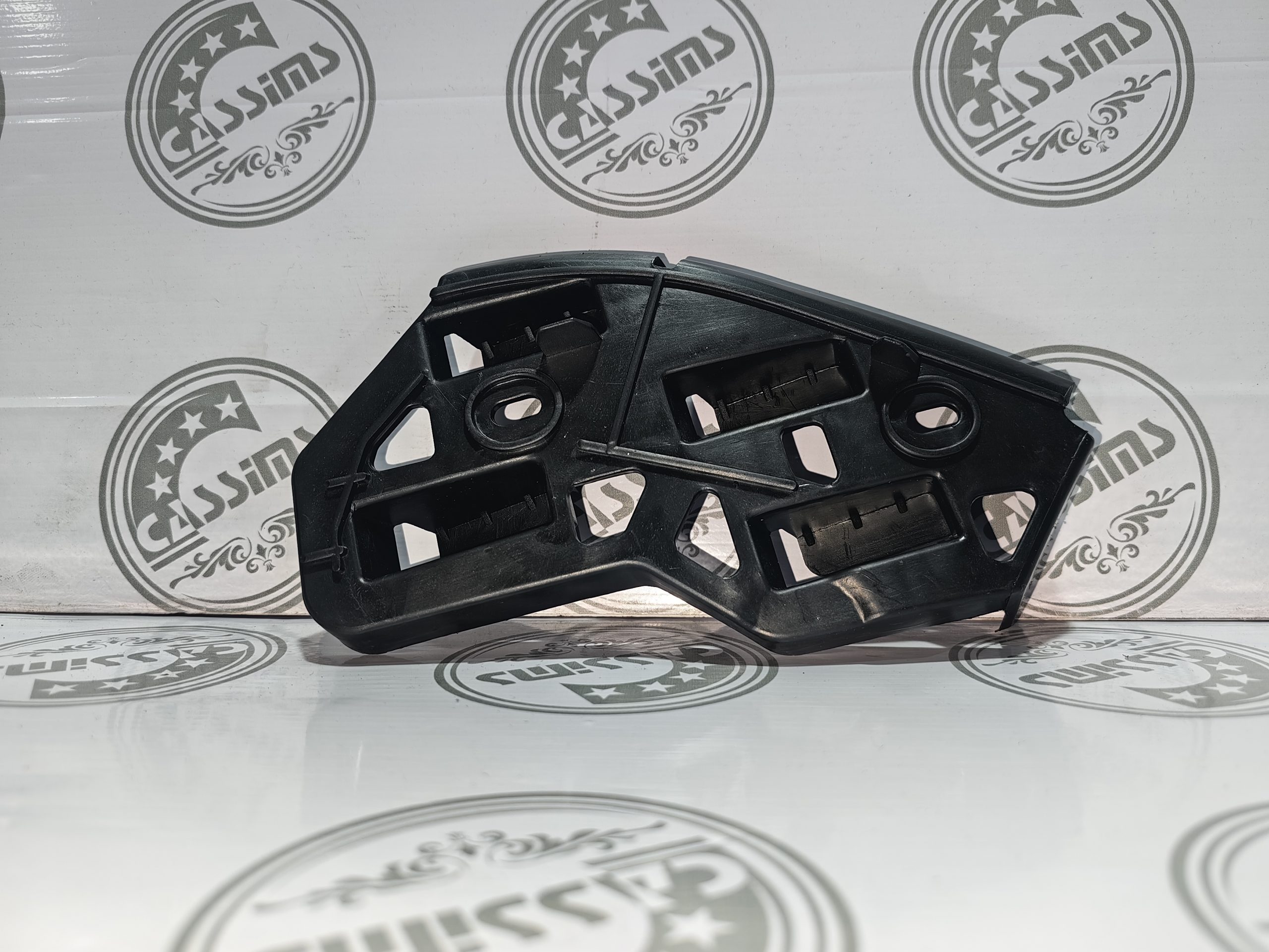 VW Polo MK2 Right Bumper Slide 2002-2009