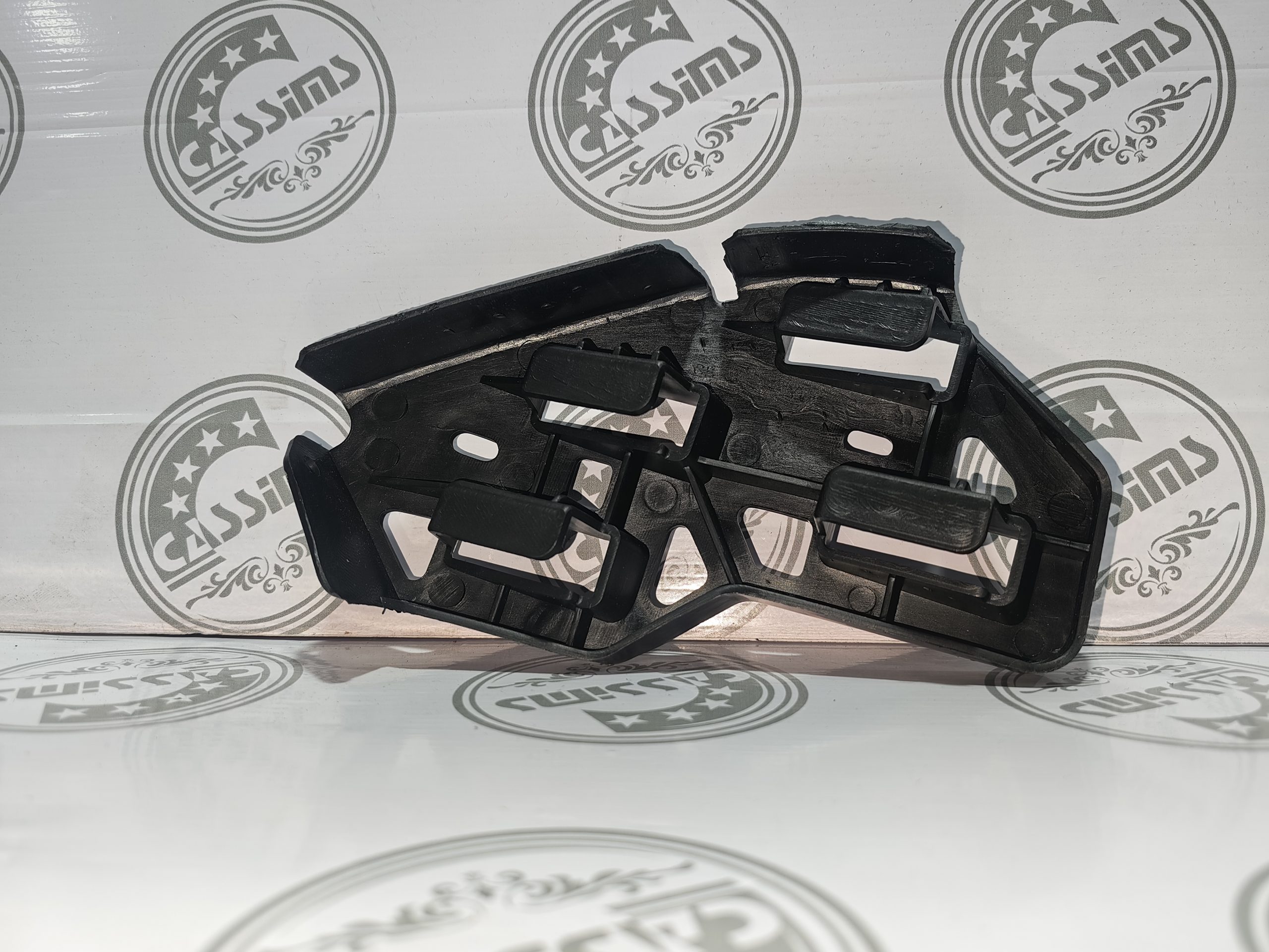 VW Polo MK2 Right Bumper Slide 2002-2009