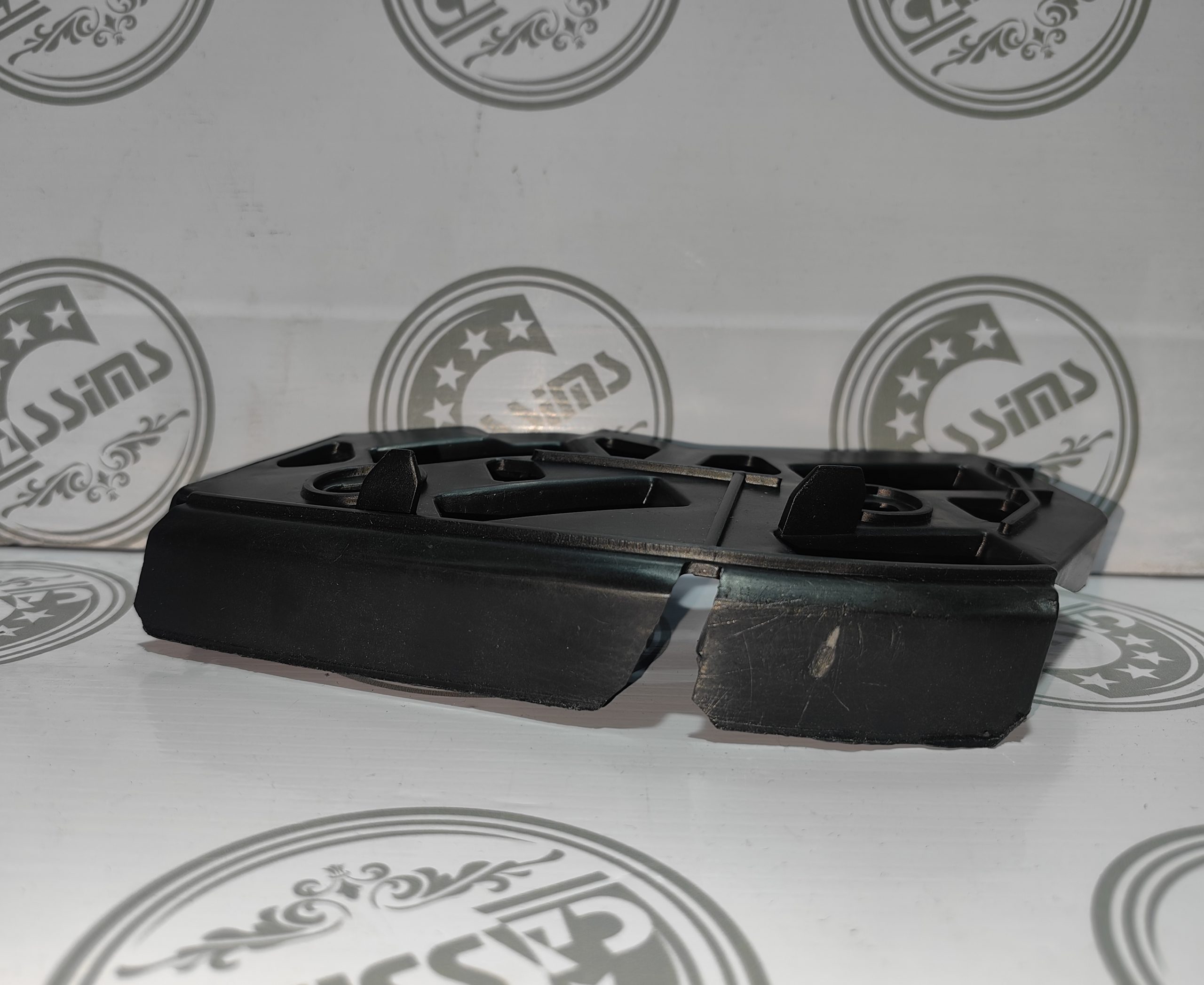 VW Polo MK2 Right Bumper Slide 2002-2009