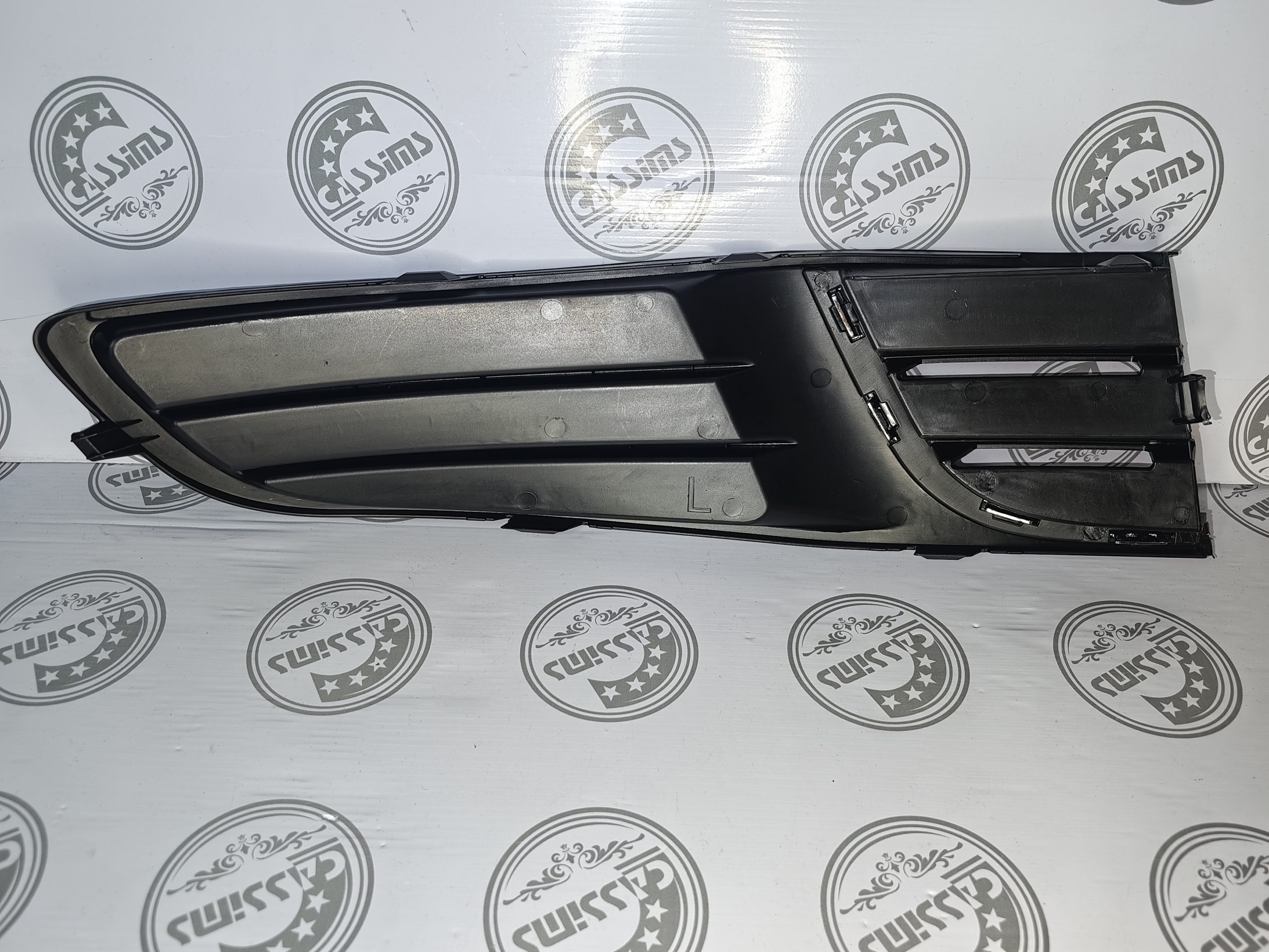 VW Polo Vivo-Left Side-Bumper Grill-Without Hole-With Chrome Moulding 2014-2018