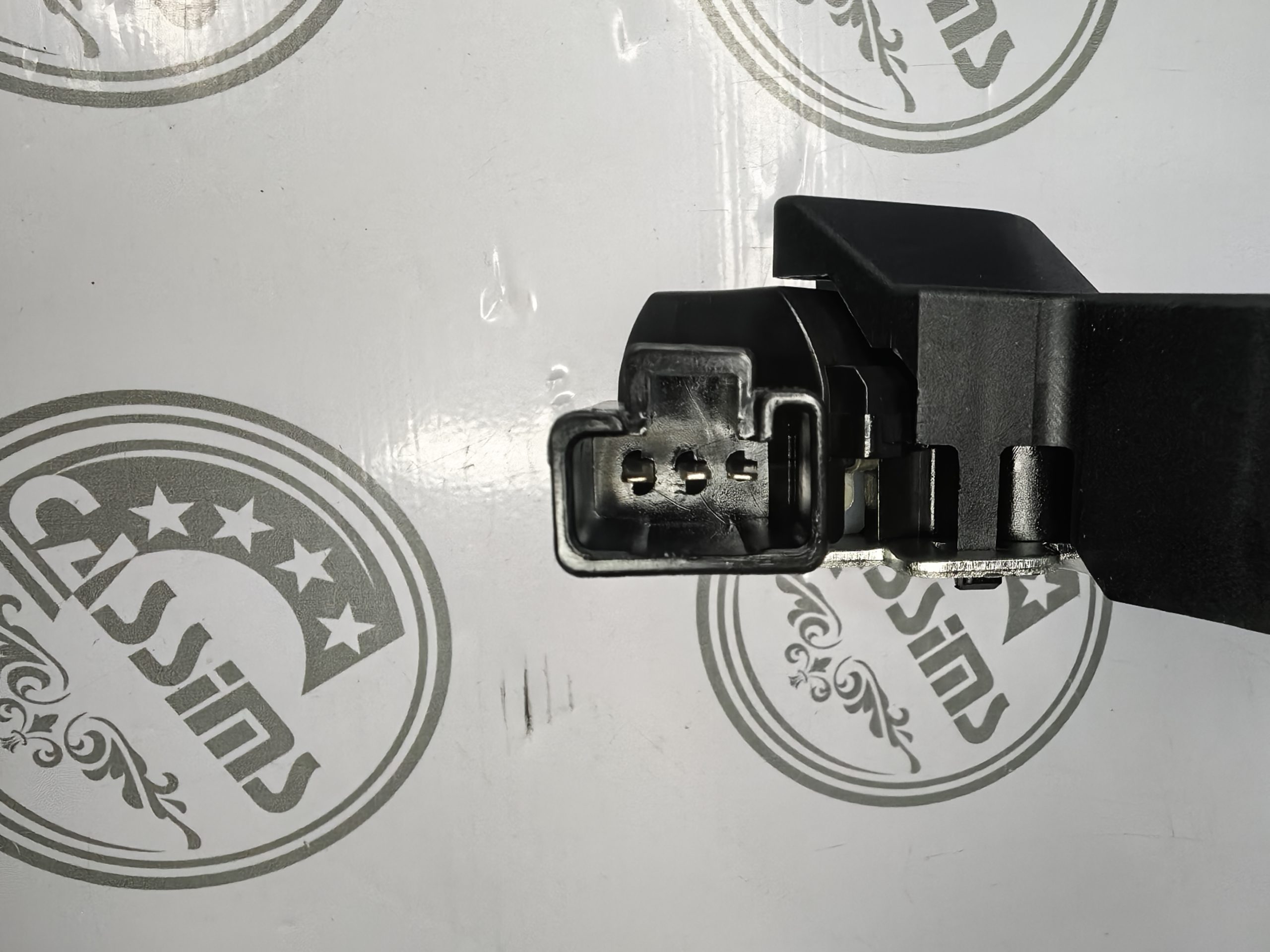 TOYOTA COROLLA PRESTIGE BOOT LOCK MECHANISM 2014-2020 - Image 3
